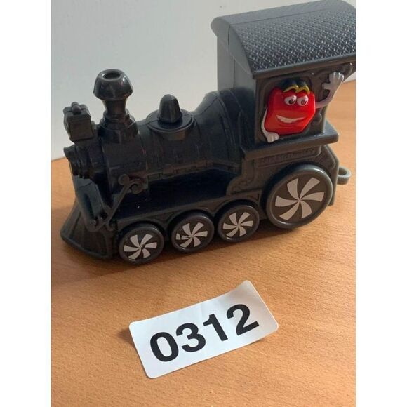 2017 McDonald's Holiday Train Express Locomotive Engine #1 Happy Meal Toy Loose - Picture 9 of 9